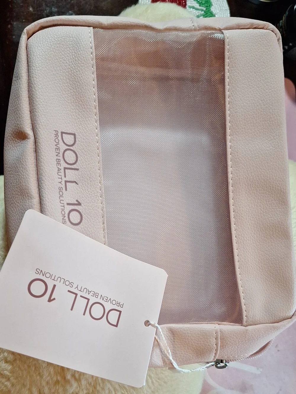 DOLL 10 Pale Pink Clear-Window Cosmetic Case..